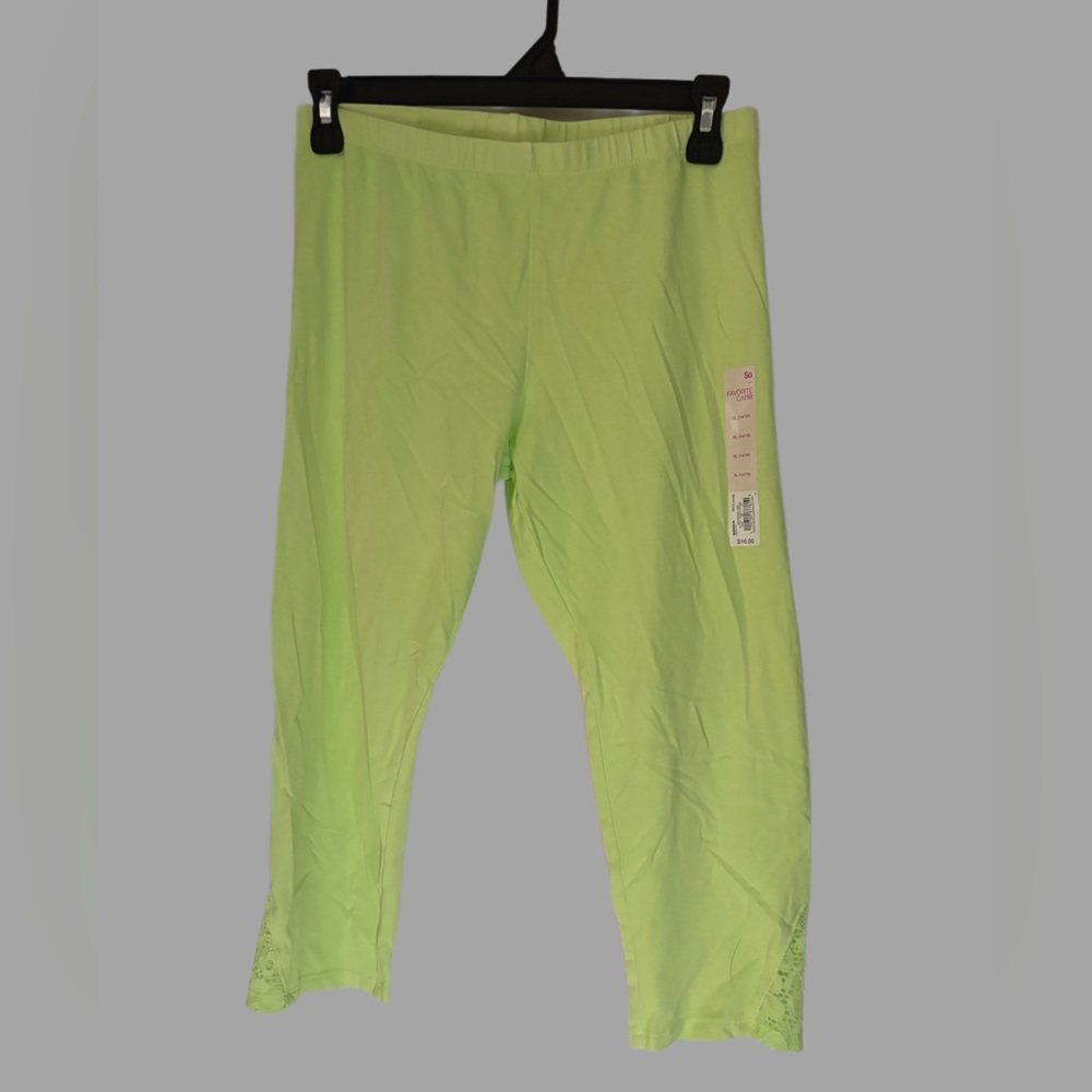 Neon Green, 3 Quarter Length Leggings